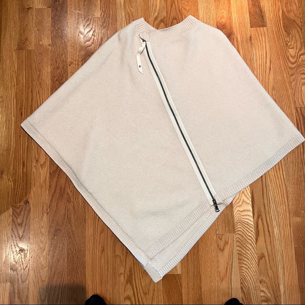 Lululemon shawl/poncho